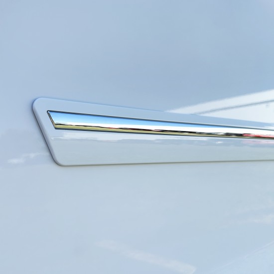  Nissan Armada ChromeLine Painted Body Side Molding 2016 - 2024 / CF2-Q56 | Sportwing