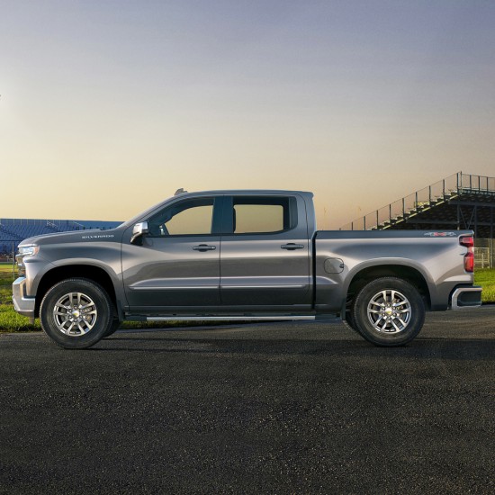 Chevrolet Silverado 2500 Crew Cab ChromeLine Painted Body Side Molding 2019 - 2025 / CF-SIL19-CC Chevrolet Silverado 2500 Crew Cab ChromeLine Painted Body Side Molding 2019 - 2025 / CF-SIL19-CC