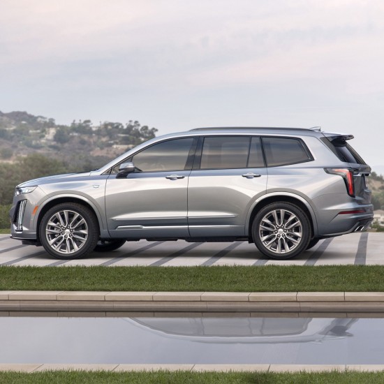 Cadillac XT6 ChromeLine Painted Body Side Molding 2020 - 2024 / CF-XT620 Cadillac XT6 ChromeLine Painted Body Side Molding 2020 - 2024 / CF-XT620