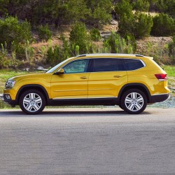  Volkswagen Atlas ChromeLine Painted Body Side Molding 2018 - 2025 / CF7-ATLAS18