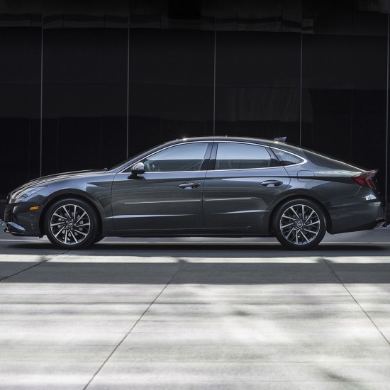 Hyundai Sonata ChromeLine Painted Body Side Molding 2020 - 2022 / CF7-SON20 Hyundai Sonata ChromeLine Painted Body Side Molding 2020 - 2022 / CF7-SON20