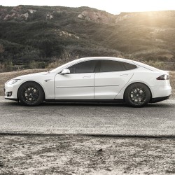  Tesla Model S Painted Body Side Molding 2012 - 2023 / FE-TESLA-S