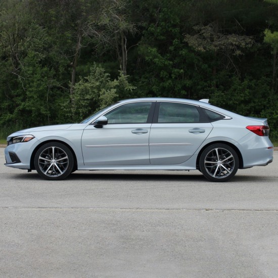 Honda Civic 4 Door Painted Body Side Molding 2022 - 2024 / FE7-CIV22-4DR | Sportwing Honda Civic 4 Door Painted Body Side Molding 2022 - 2024 / FE7-CIV22-4DR | Sportwing