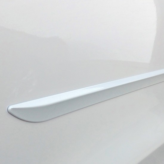 Chevrolet Traverse Painted Body Side Molding 2018 - 2023 / FE7-TRAV18 (FE7-TRAV18) by www.Sportwing.com