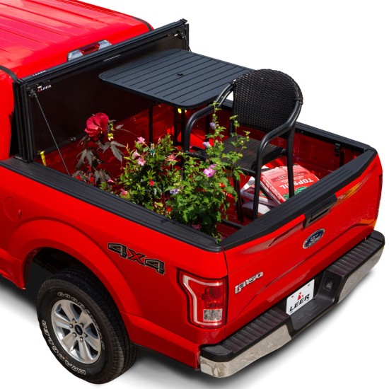Chevrolet Silverado 5'8” Bed HF350M Folding Tonneau Cover 2014 - 2019 / 631120 Chevrolet Silverado 5'8” Bed HF350M Folding Tonneau Cover 2014 - 2019 / 631120