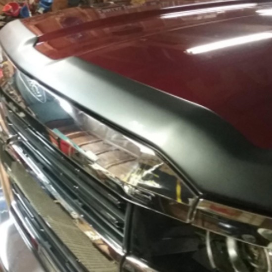 Chevrolet Silverado 2500 Aeroskin Hood Shield 2015 - 2019 / 377087 Chevrolet Silverado 2500 Aeroskin Hood Shield 2015 - 2019 / 377087