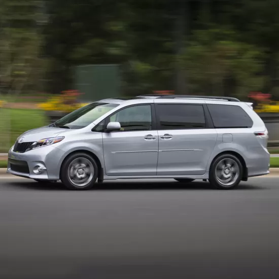 Toyota Sienna Painted Moldings with a Color Insert 2011 - 2020