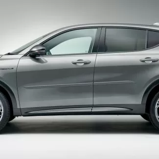 Alfa Romeo Tonale Painted Body Side Moldings 2023 - 2024