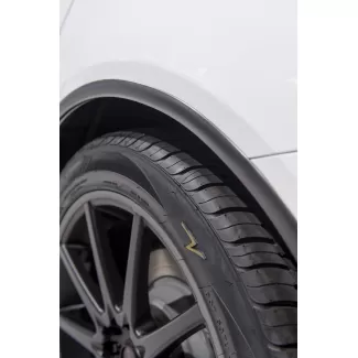 Universal Wheel Well Trim Molding with Lip - 25 Ft Roll - 1” Wide - Black